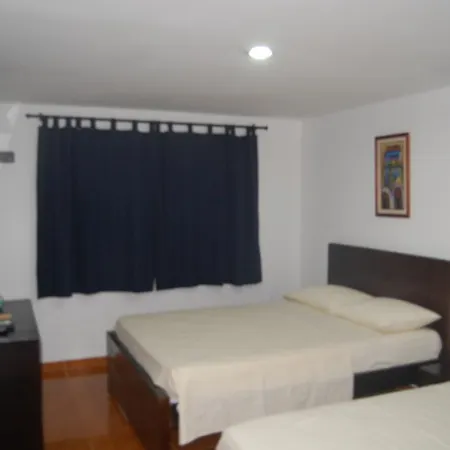 Hostel Casa Mar *